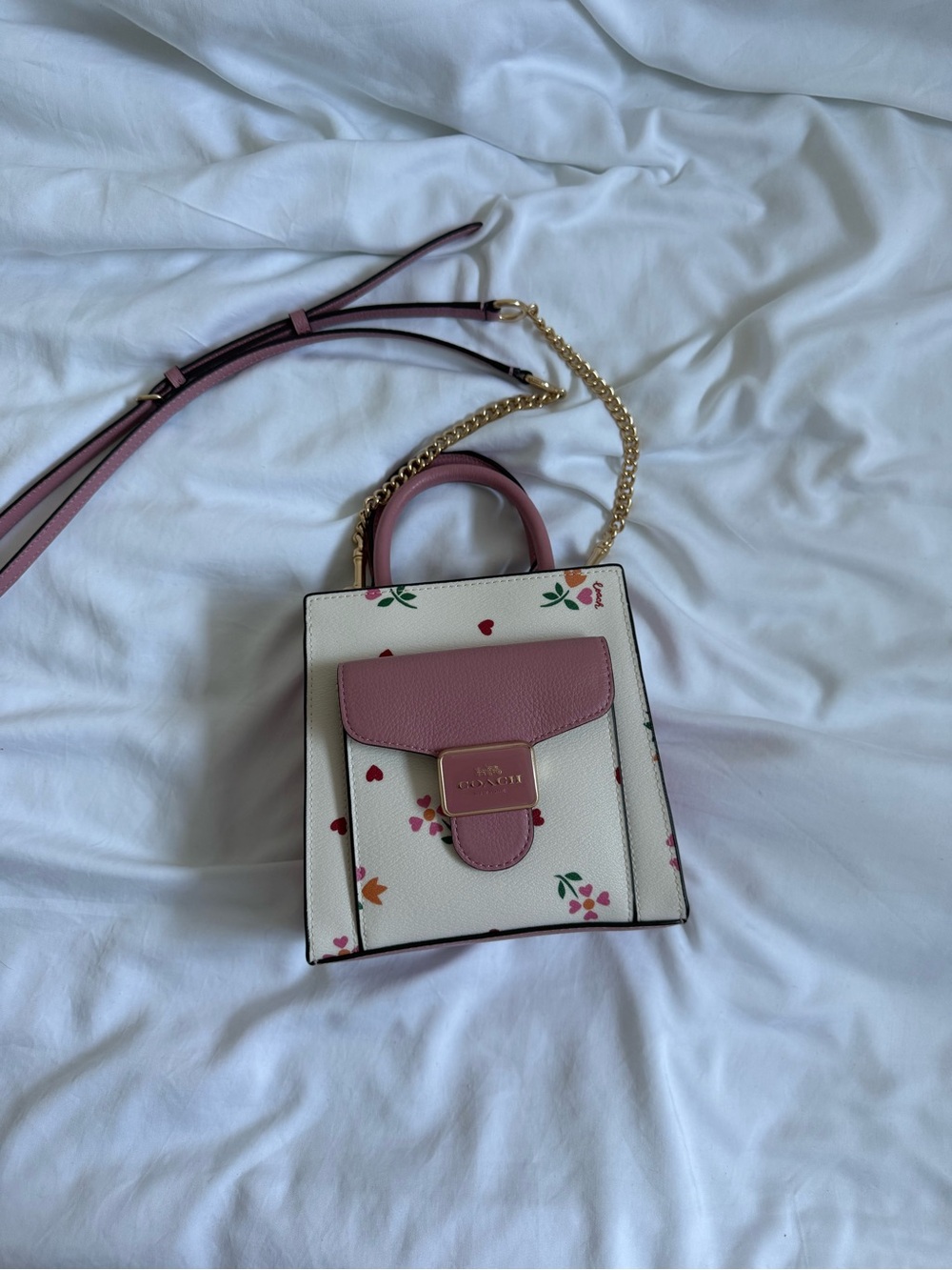Coach Mini Pepper Crossbody Heart Petal Print
